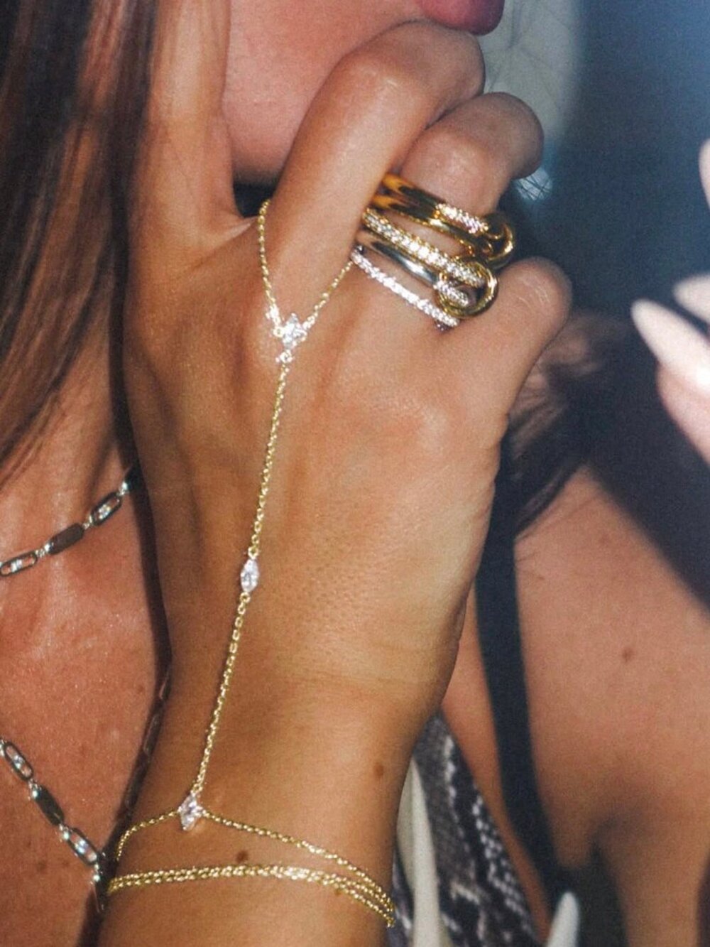Gold Elegant Women's Sparkling Cubic Stacked Finger Ring Bracelet Set